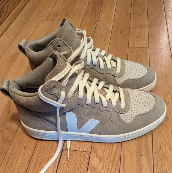 VEJA Men's V-15 Dune High Top Sneakers EU42 US9 - Picture 1 of 7